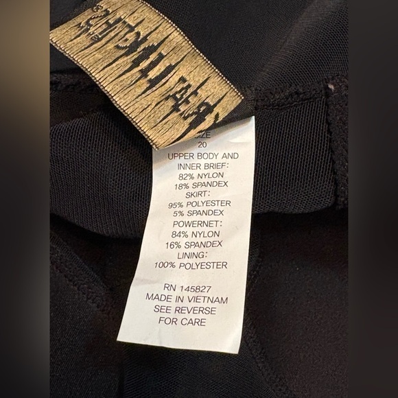 Black Asymmetrical V-Neck Sleeveless Sundress with hidden bottoms size 20 NWT - Picture 9 of 10